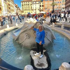 Meet your Posher, Robin